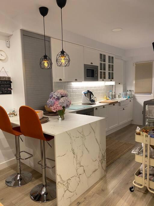 Apartamento A 100Metros De La Playa De San Lorenzo 기욘 외부 사진