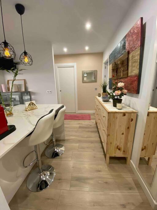 Apartamento A 100Metros De La Playa De San Lorenzo 기욘 외부 사진